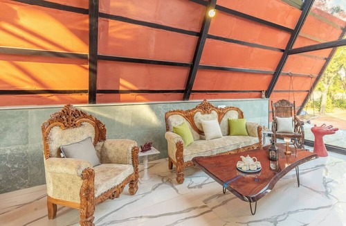 Faridabad Villa | ELIVAAS 3 BHK Handa's Getaway with pool