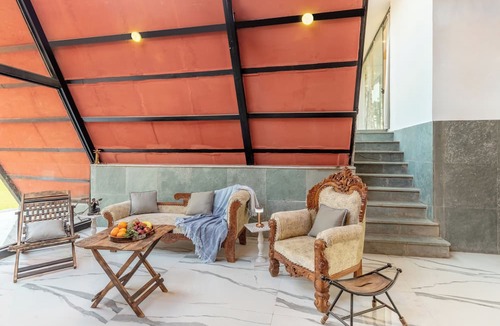 Faridabad Villa | ELIVAAS 3 BHK Handa's Getaway with pool