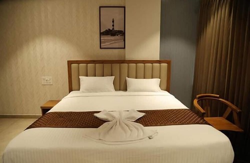 Mangalore Resort | Palm Breeze Beach Resort