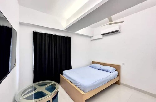 Basundhara Residential Area Apartment | 300 sq.ft 7 Cozy Apt with Pool-Gym