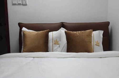 Dhaka Hotel | Crow Euro Inn Hotel and Resort