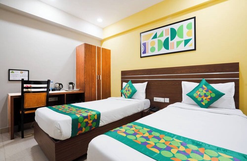 Hyderabad Hotel | Treebo Pride inn Raidurg