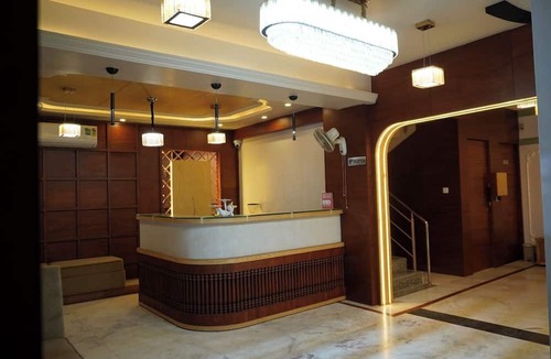 Kota Hotel | SITEVI INN & SUITES
