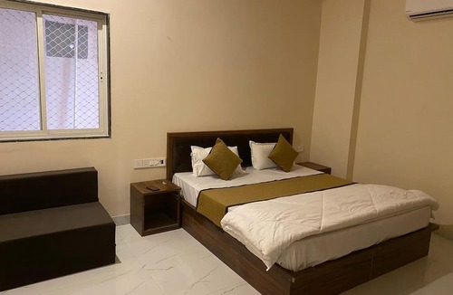 Khatu Hotel | Hotel Banshi wala