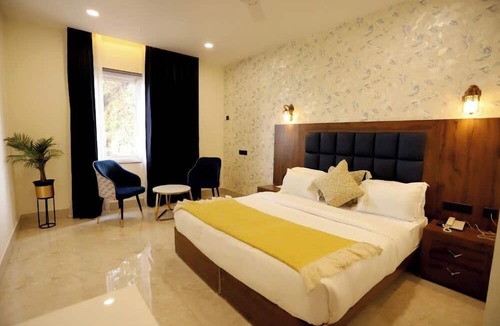 Rewari Hotel | Hotel Dhingra Inn