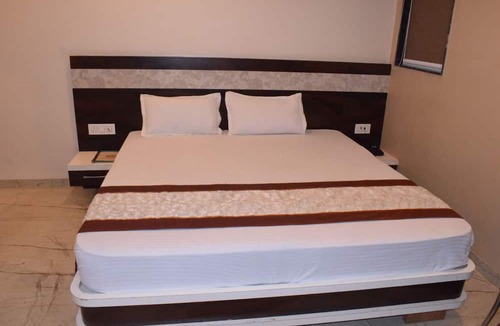 Sagwara Hotel | Gopi Hotel And Restaurant