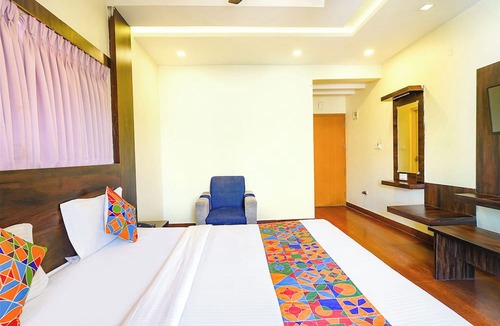 Domlur Hotel | FabHotel Royal Wood Premier - Near Karnataka Golf Association, Domlur