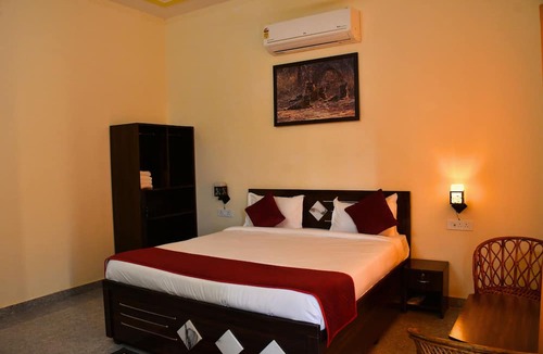 Sawai Madhopur Hotel | Ranthambore Village Serai