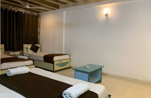 Ellis Bridge Hotel | Hotel Liberty