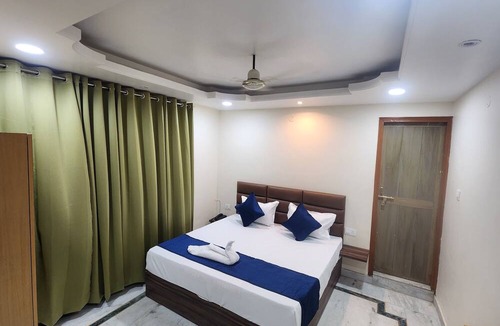 Gomti Nagar Hotel | Sojourn Inn