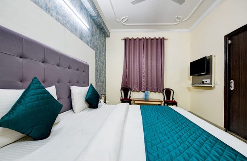 Mahipalpur House | Room-hotel Mayank Plaza-near IGI Airport