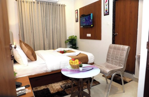 Mumbai Hotel | Hotel In Navi Mumbai With Internet, Smoking, Bedding/Linens
