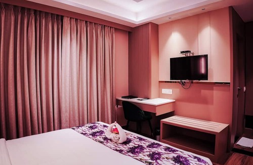 Jamui Hotel | GENX JAMUI