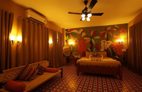 Naraini Hotel | Gulmohar eco village resort