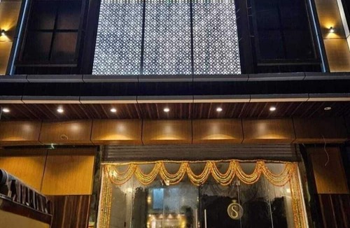 Chas Hotel | Hotel Parinay Sutra