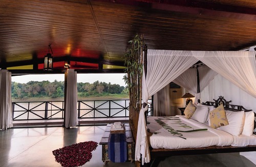 Vada Hotel | Anchaviyo By Zuper
