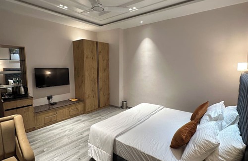 Rajpura Hotel | Mayur Simran