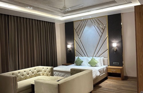 Rajpura Hotel | Mayur Simran