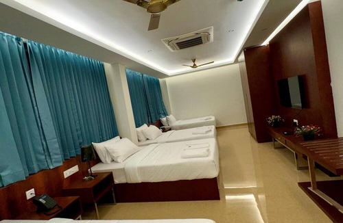 Karaikal Hotel | Le Royale Palace