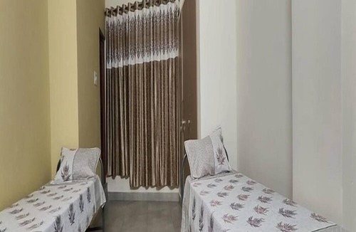 Kuvempu Nagara Bed & Breakfast | Diya residence