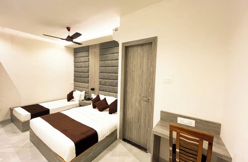 Santacruz West Hotel | Hotel Grand Executive
