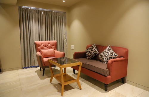 Nala Sopara Hotel | Hotel Le Vivanta