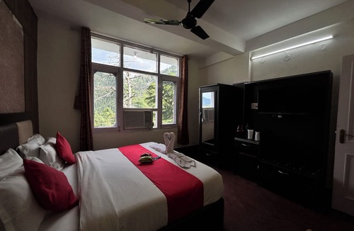 Dalhousie Hotel | Hotel Eagle Nest Central Heated