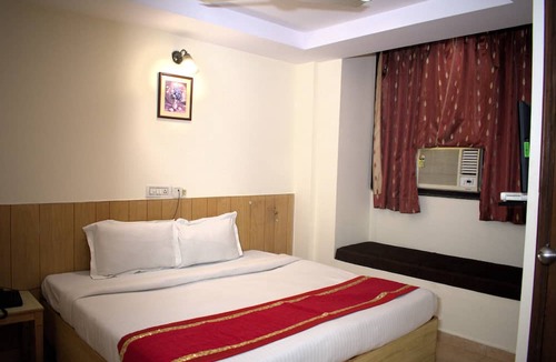 Pashim Vihar Hotel | Udupi Hotel