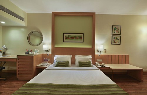 Prabhadevi Hotel | Hotel Heritage formerly known as Comfort Inn Heritage