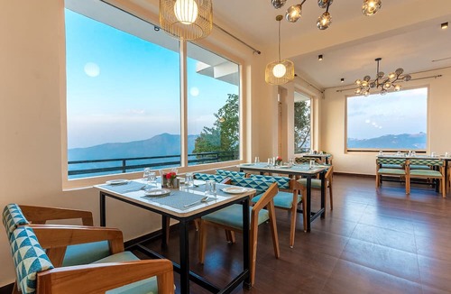 Satbunga Hotel | Himalayas Resort by The Lake Hill
