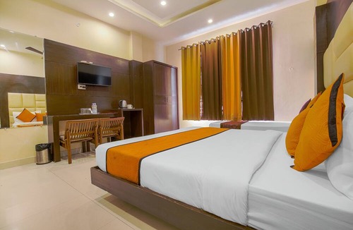 Amritsar Hotel | Hotel Crown