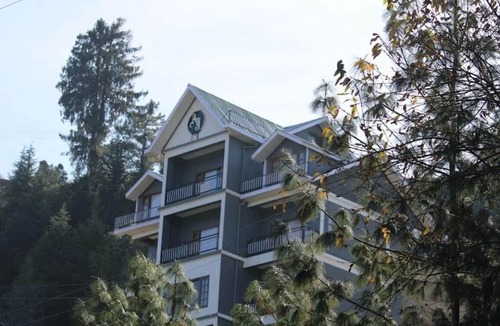Theog Hotel | Hotel AJ Himalayan