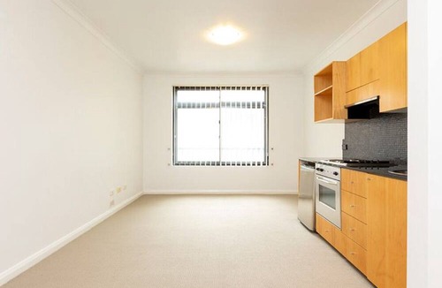 Chippendale Apartment | Entire Studio Apartment in the Heart of Sydney - Perfect for Extended Stays!