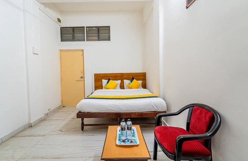 Nashik Road Hotel | Itsy Hotels Mansi