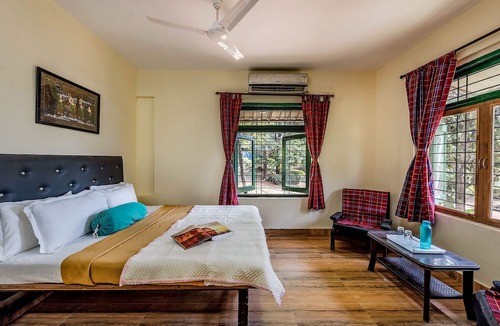 Paud Villa | CosmicStays Kokiraj Lakehouse - Waterfront Retreat