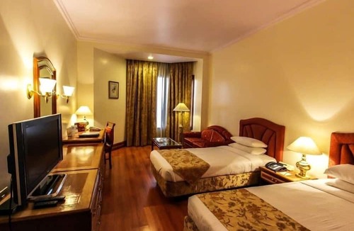 Bangalore City Center Hotel | The Capitol