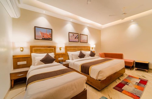 Katra Hotel | Hotel The Grand Dewan