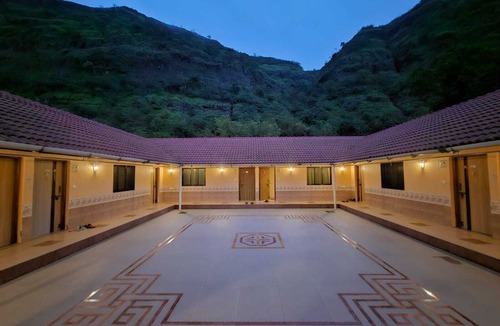 Mangaon Hotel | Shivraj Palace Resort