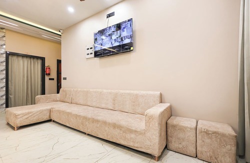 Khatu Hotel | Fabhotel Prime Shyam Emprial