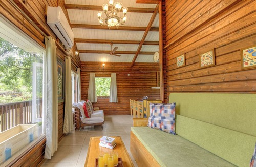 Paud Ski Chalet | CosmicStays Yotsuba