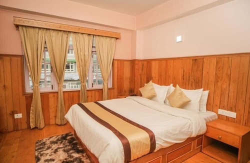 Lachung Hotel | Verdant The Vintage