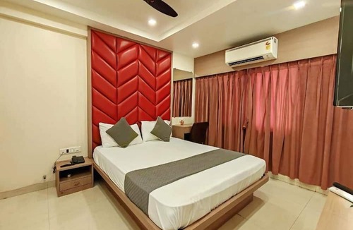 Taloja Hotel | Hotel Royal Inn