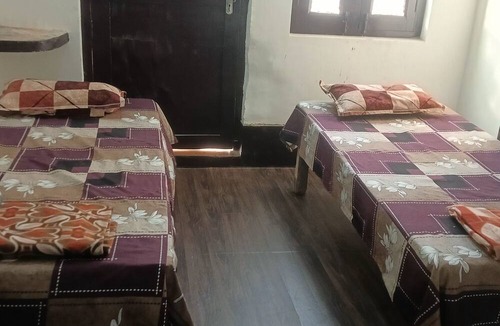 Vrindavan House | Shri Bankey Bihari Yatri Niwas Homestay