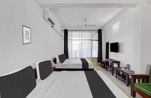 Stuart Hill House | Classic With Balcony Madikeri