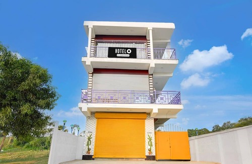 Diamond Harbour House | Deluxe Hotel O Kakdwip