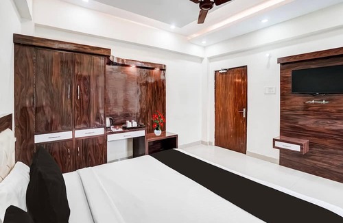 Auli House | Deluxe Natraj Inn Near Sgpgi