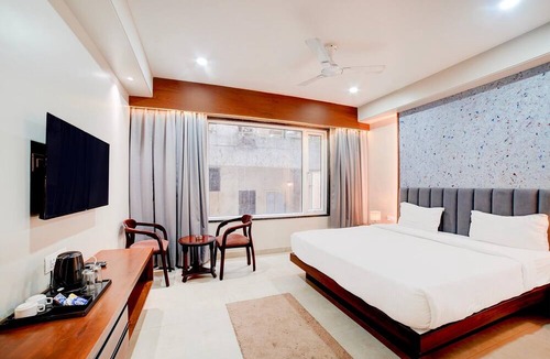 Bhopal House | Suitehotel Ocean Breeze