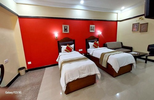 Dharmatala Hotel | Lytton Hotel