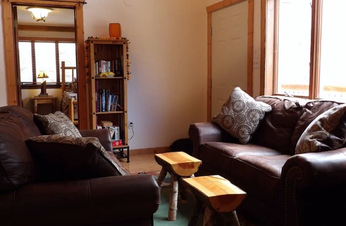 Taos Ski Valley Condo | Taos Ski Valley - Great Views and Lots of Room with Full Kitchen.