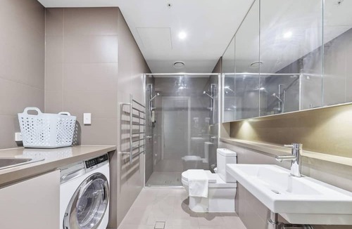 Sydney Olympic Park Apartment | MetaWiseBnB 1BR Sleep 3 Perfect for Easter Show W Parking